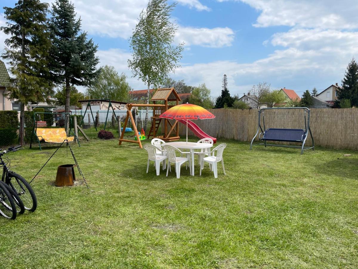 Valentina Apartman Balatonmáriafürdő Екстериор снимка