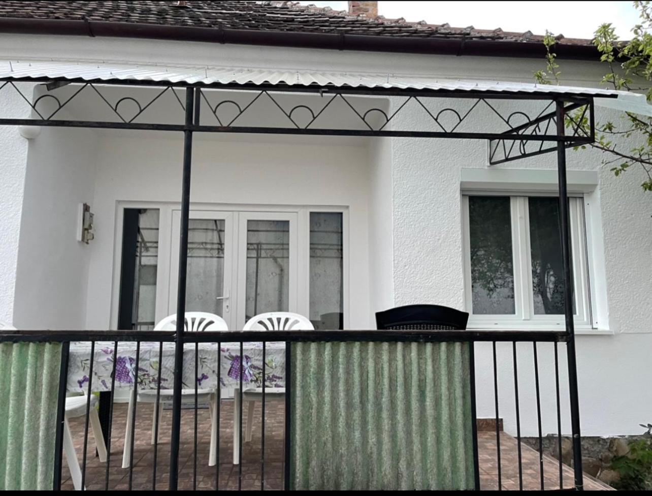 Valentina Apartman Balatonmáriafürdő Екстериор снимка